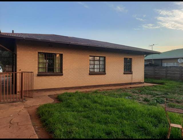 3 BEDROOM HOUSE FOR SALE IN DUNCANVILLE